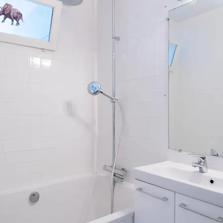Beautiful T2 2 Steps From The Canal St-martin Apartment *
